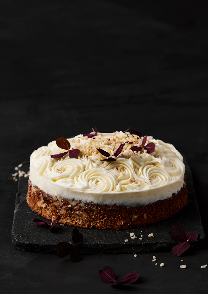 Gulerodskage med ostecreme