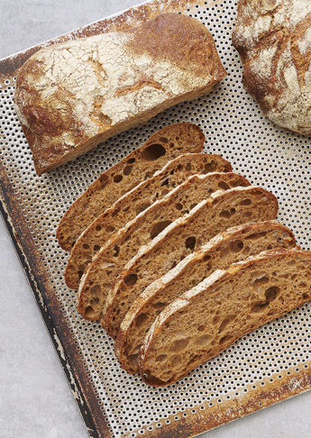 Koldhævet Fermentbrød med valnødder